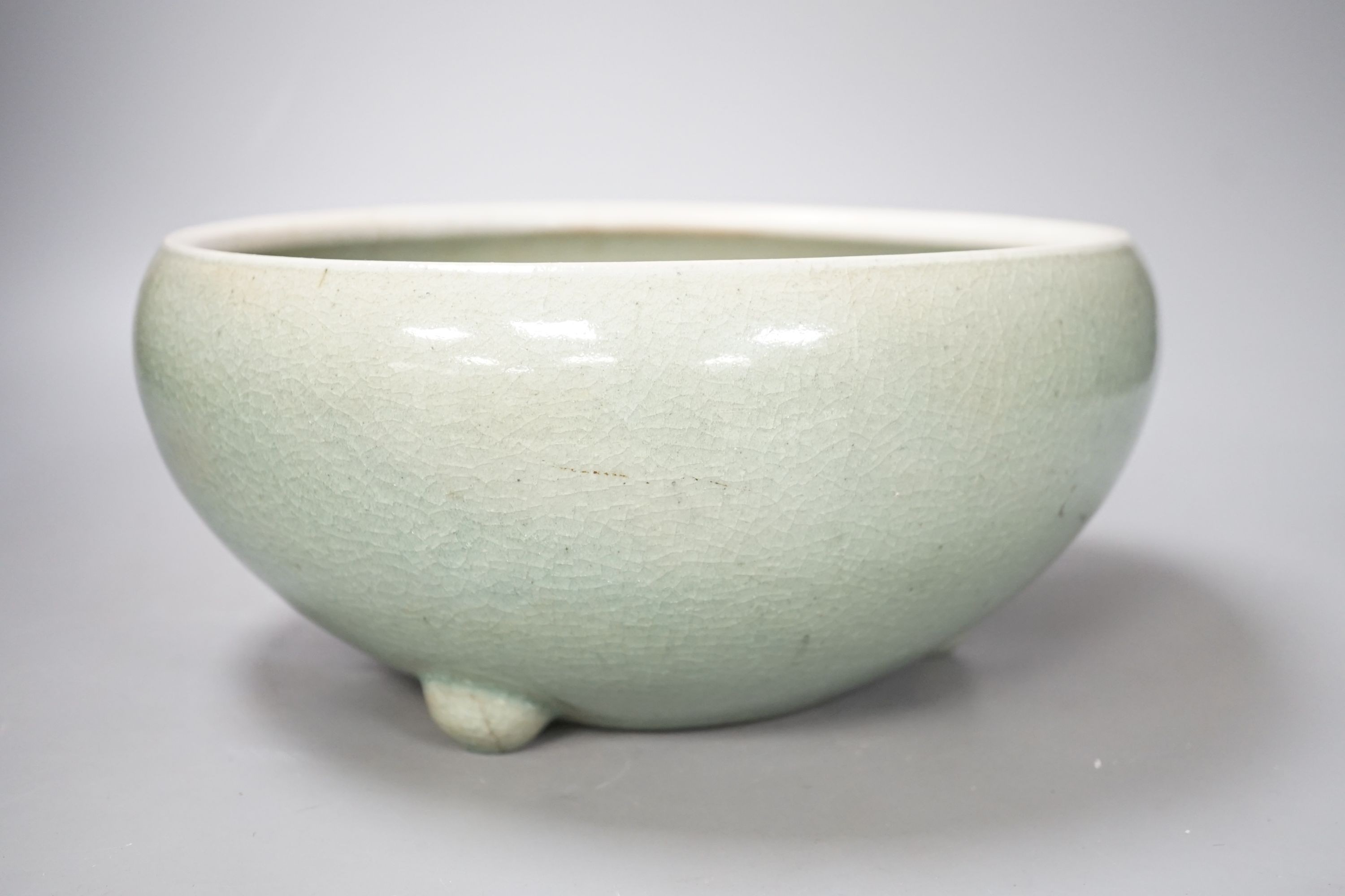 A Chinese celadon crackle glaze Guan type bowl - diameter 27cm